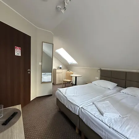 Gracja Bed & Breakfast 3*